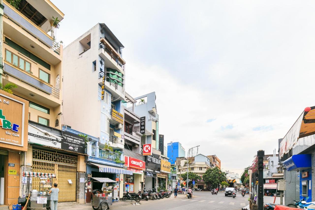 Spot On 676 Jimmy House Hostel Ciudad Ho Chi Minh  Exterior foto